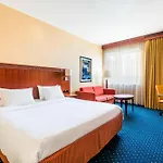 Courtyard By Marriott 4* Praga