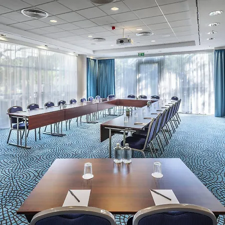 Courtyard By Marriott 4* Praag