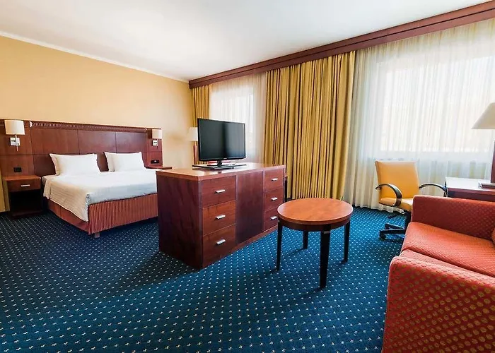 Courtyard By Marriott 4*