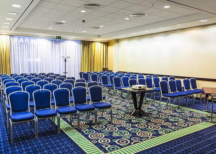 Courtyard By Marriott 4* Praha