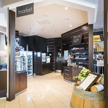 Hotel Courtyard By Marriott 4*
