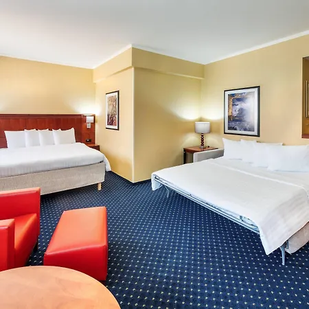 Courtyard By Marriott Hotel 4*