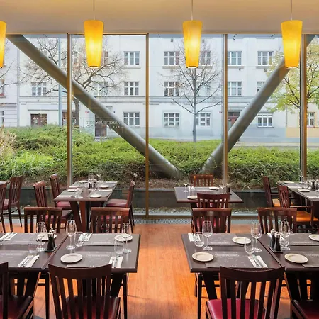 Courtyard By Marriott Prag