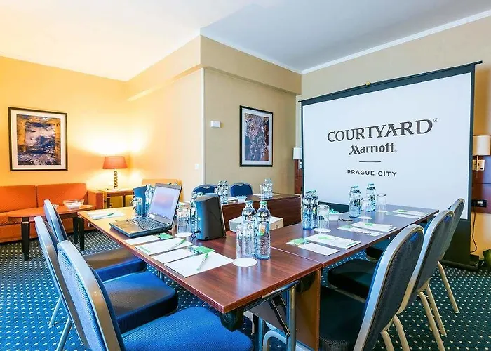 Courtyard By Marriott