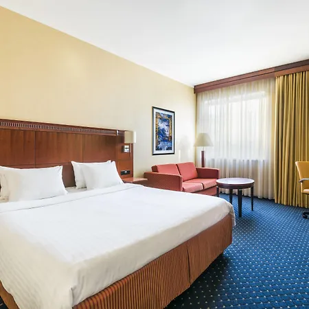 Courtyard By Marriott 4*