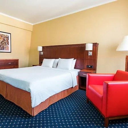 Otel Courtyard By Marriott Prag